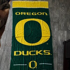 Oregon Ducks Beach or Pool Towel 60X30" (NEW)
